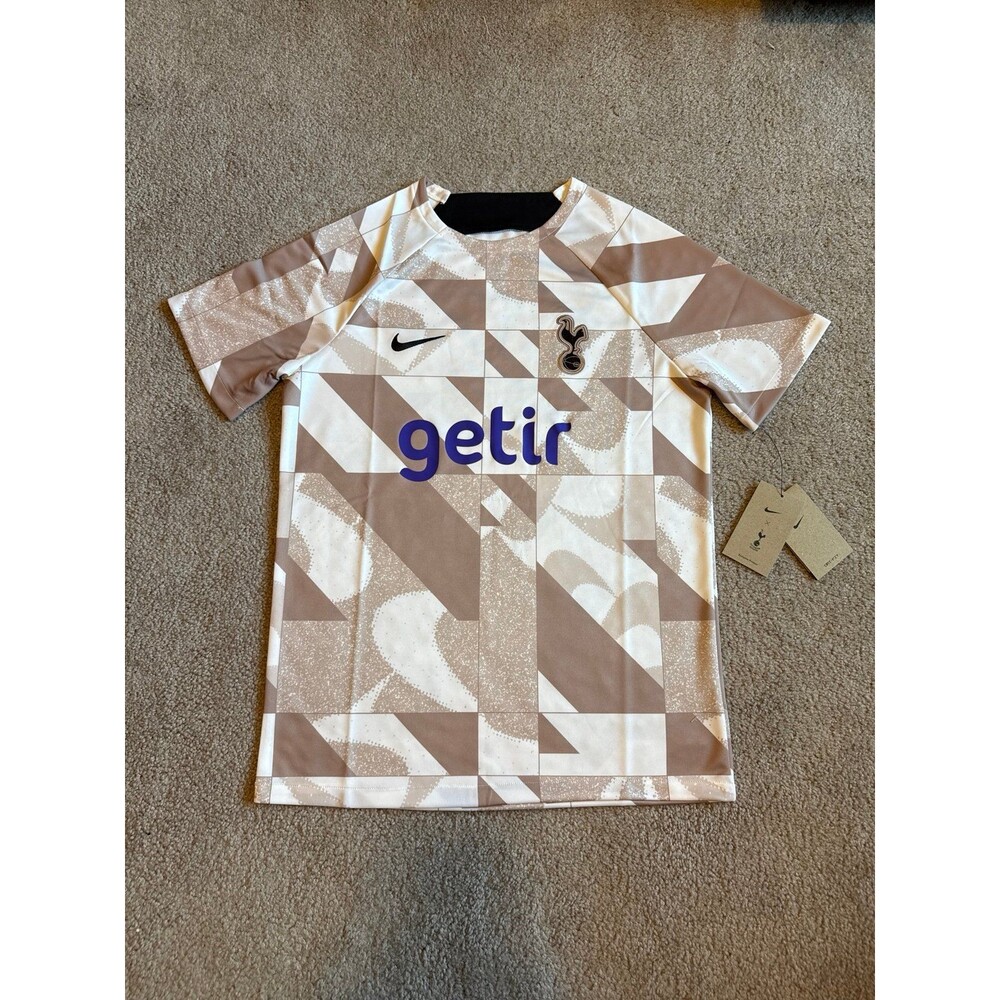 Tottenham Hotspurs NWT Nike Men’s Dri-Fit Pre-Match Jersey Size Medium